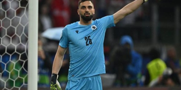 开云注册入口-2024年“00后”最佳阵容：神兽扎堆，接班人们已上位