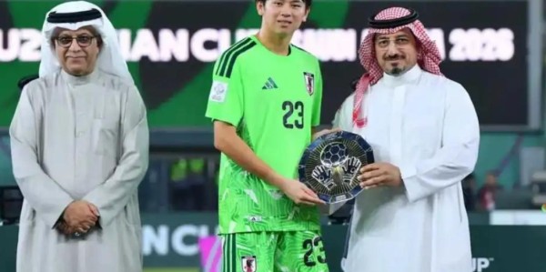 开云体育官网-33次关键扑救！安东尼奥为李昊鸣不平：比日本门将更配得上金手套